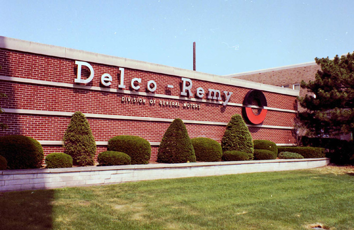 Delco-Remy Transistor Regulator Corvette magnetic pulse 1965 Small block GM 